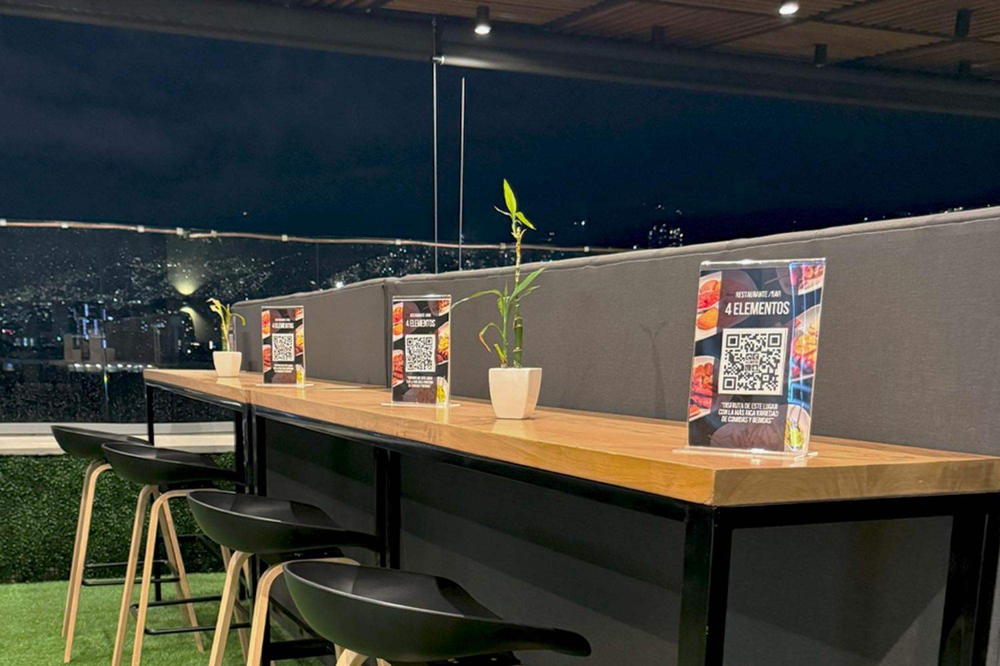 4 Sur Hotel Medellín Exteriör bild